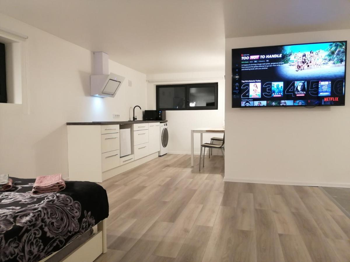 Luxury Apartment Private House And Parking Netflix Tartu Luaran gambar