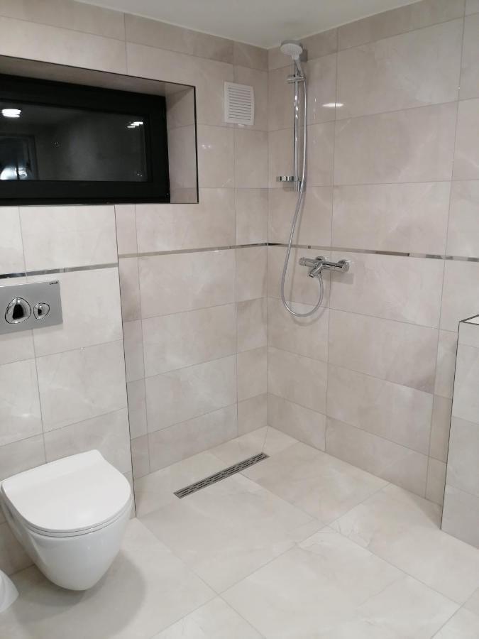 Luxury Apartment Private House And Parking Netflix Tartu Luaran gambar
